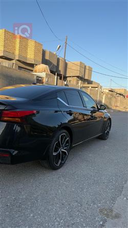 نيسان ألتيما